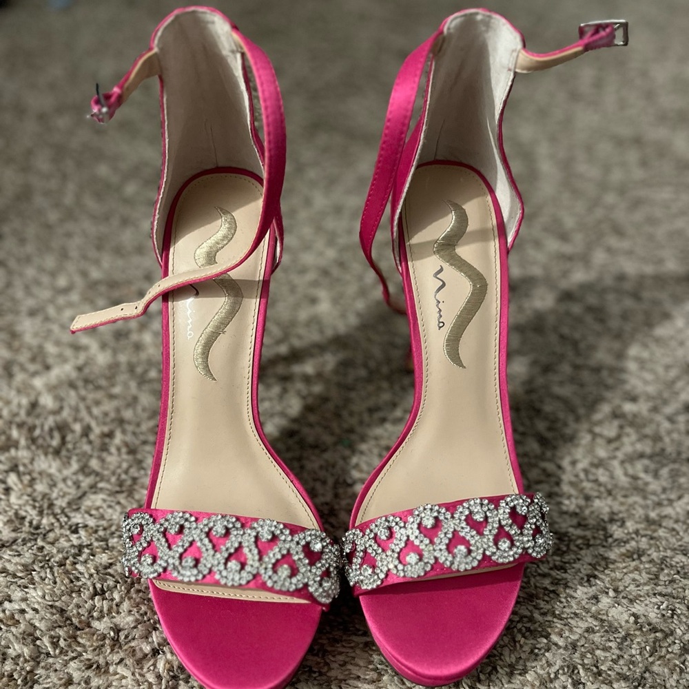 Pink NINA sparkle size 8.5 prom heels